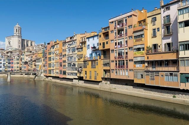 Erhverv til salg i Girona by - € 5.200.000 (Ref: 9130886)