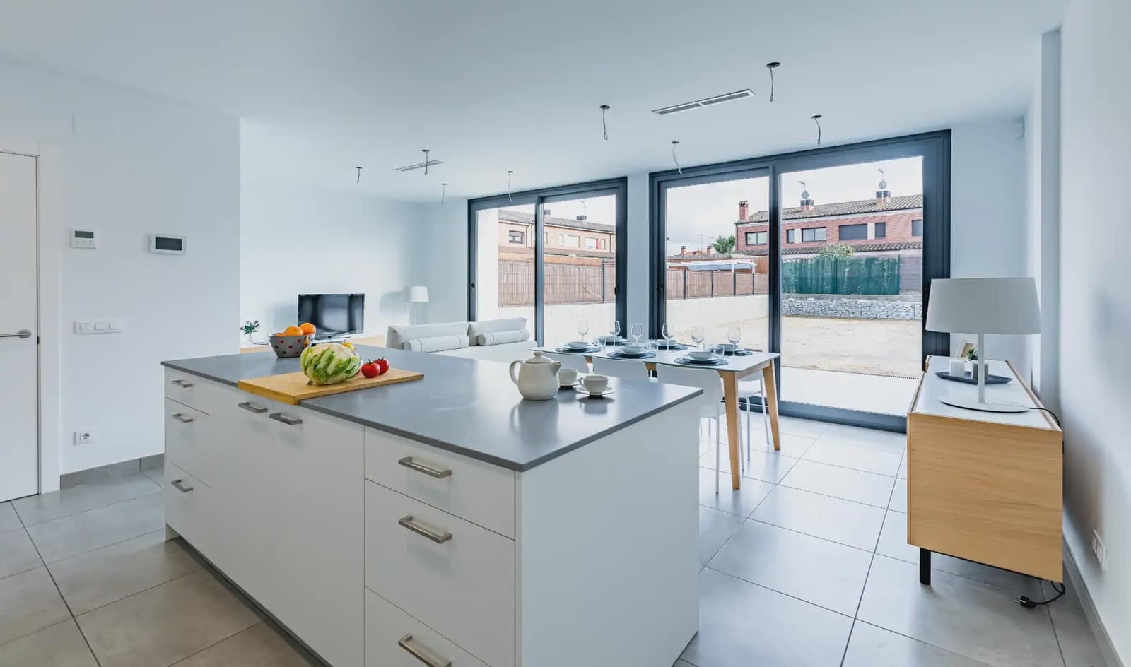 4 bedroom Townhouse for sale in Vidreres with garage - € 435,000 (Ref: 9823514)