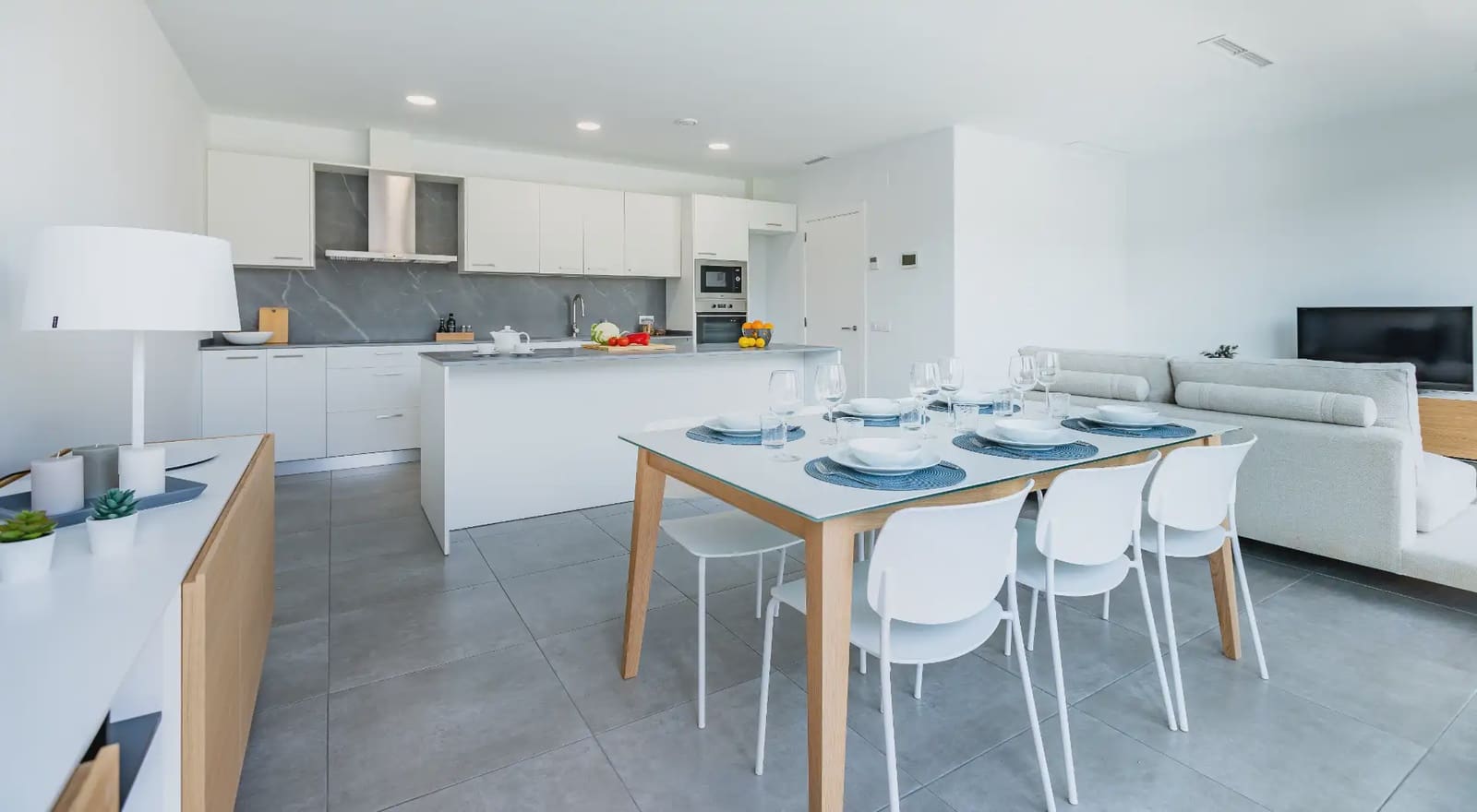 4 bedroom Townhouse for sale in Vidreres with garage - € 435,000 (Ref: 9823514)