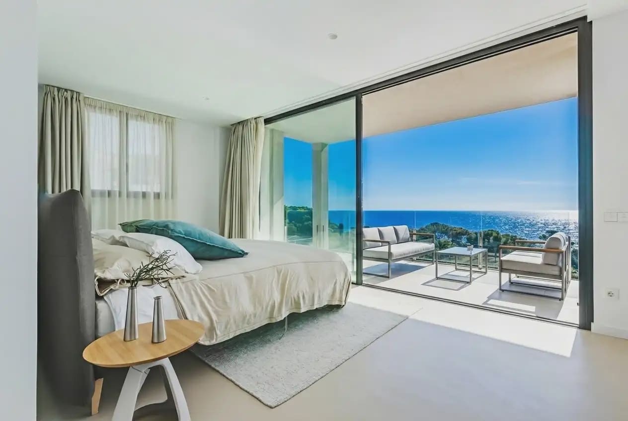 4 quarto Moradia Geminada para venda em Tossa de Mar com piscina garagem - 1 650 000 € (Ref: 9823516)