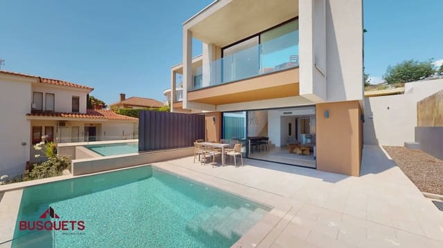 4 quarto Moradia Geminada para venda em Tossa de Mar com piscina garagem - 1 650 000 € (Ref: 9823516)