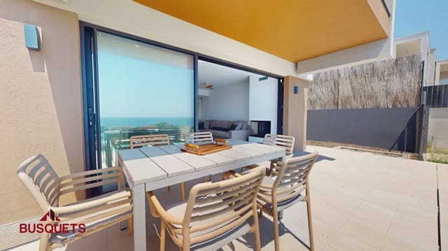 4 quarto Moradia Geminada para venda em Tossa de Mar com piscina garagem - 1 650 000 € (Ref: 9823516)