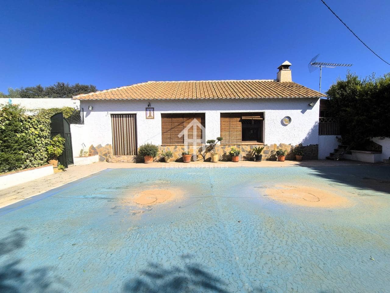 Quinta/Casa Rural para venda em Loja - 380 000 € (Ref: 9152548)