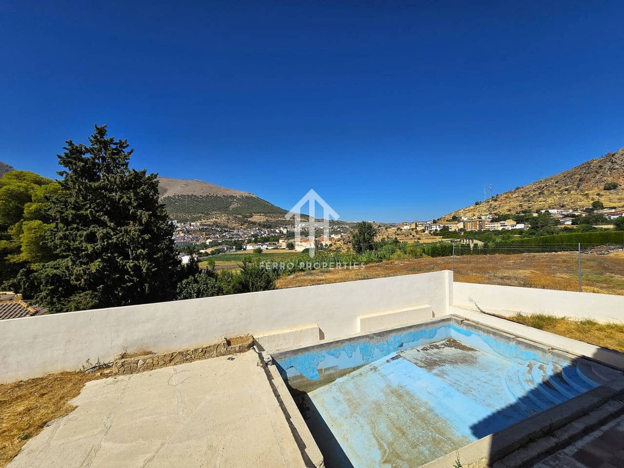 5 quarto Moradia para venda em Loja com piscina garagem - 240 000 € (Ref: 9152550)