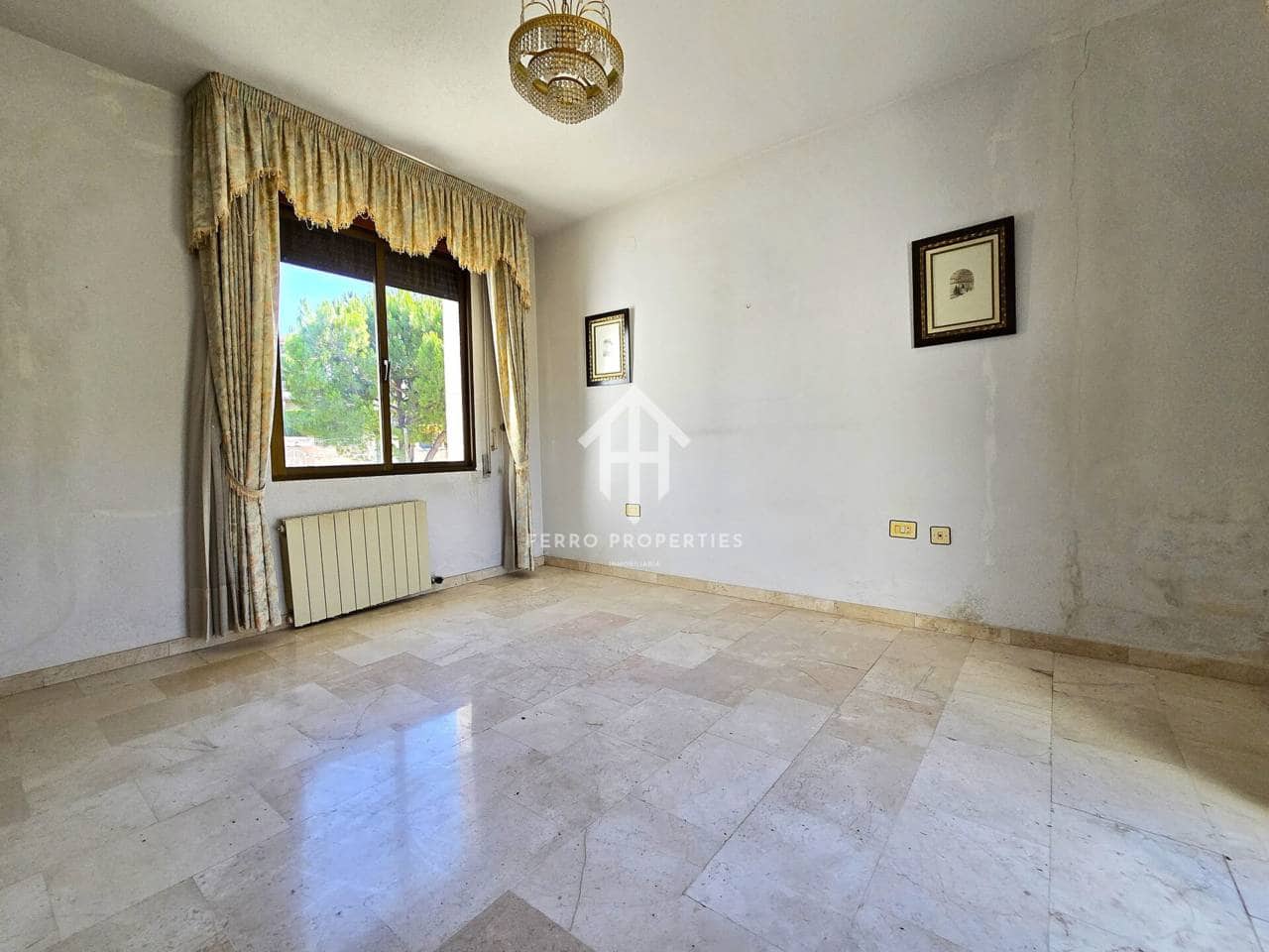 5 quarto Moradia para venda em Loja com piscina garagem - 240 000 € (Ref: 9152550)