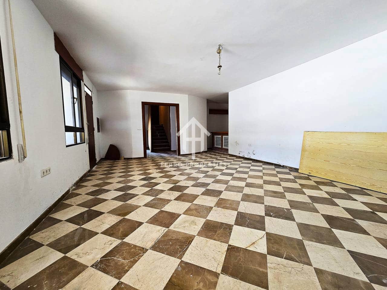 5 quarto Moradia para venda em Loja com piscina garagem - 240 000 € (Ref: 9152550)