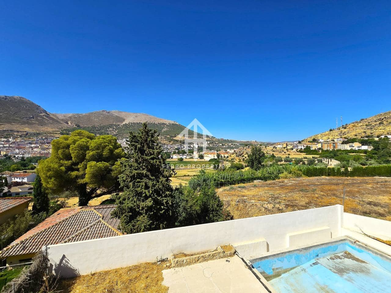 5 quarto Moradia para venda em Loja com piscina garagem - 240 000 € (Ref: 9152550)