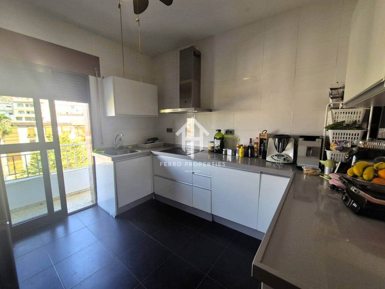 3 slaapkamer Appartement te koop in Loja - € 149.900 (Ref: 9152552)