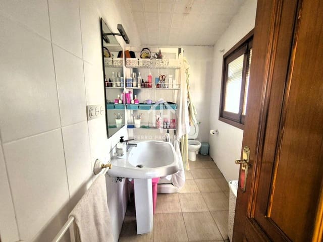 3 slaapkamer Appartement te koop in Loja - € 149.900 (Ref: 9152552)