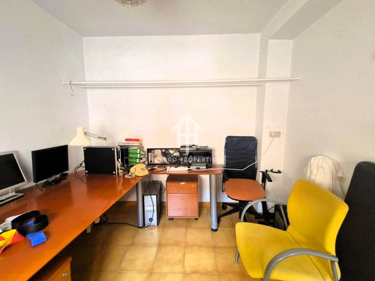 3 slaapkamer Appartement te koop in Loja - € 149.900 (Ref: 9152552)