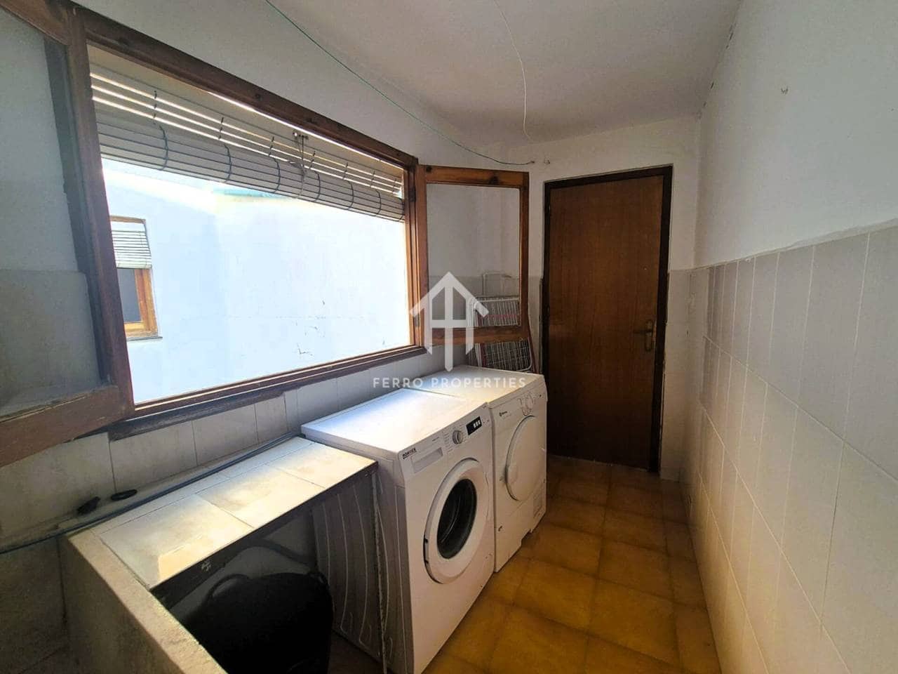 3 slaapkamer Appartement te koop in Loja - € 149.900 (Ref: 9152552)