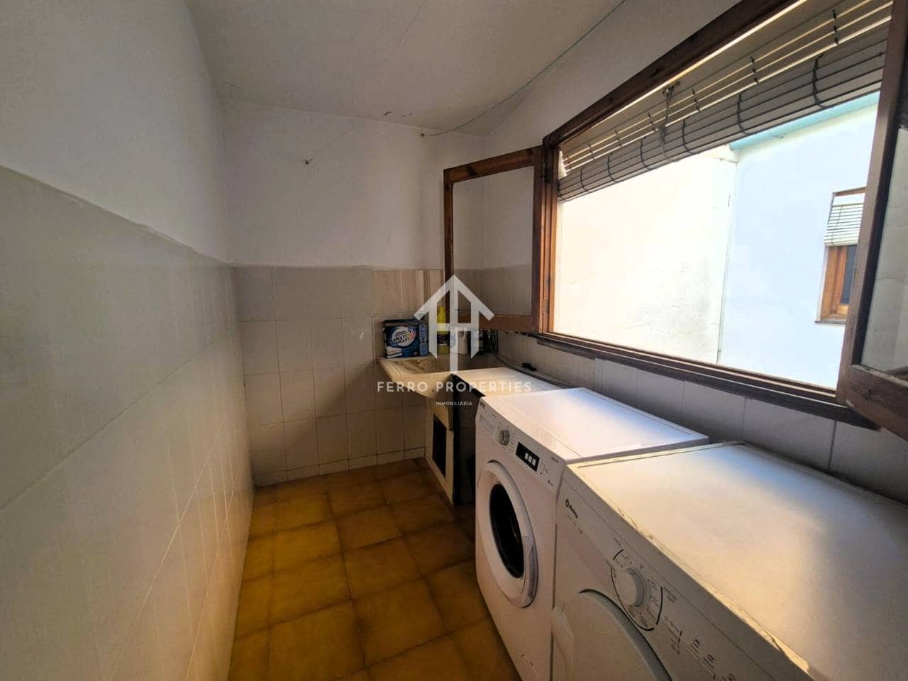 3 slaapkamer Appartement te koop in Loja - € 149.900 (Ref: 9152552)