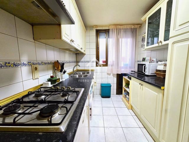 2 soveværelse Lejlighed til salg i Cenes de la Vega - € 149.900 (Ref: 9152557)