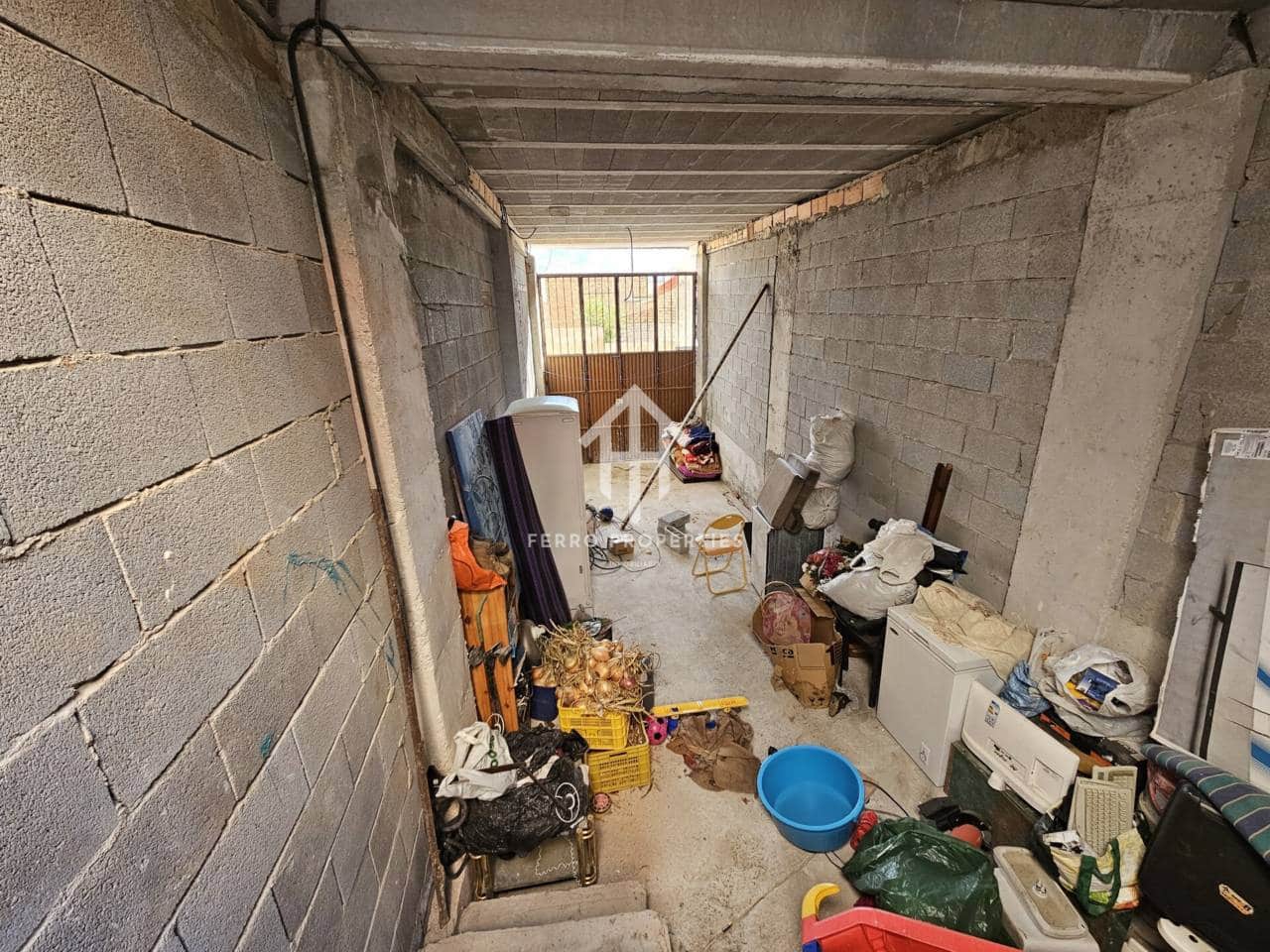 2 soverom Leilighet til salgs i Loja med garasje - € 55 000 (Ref: 9152566)