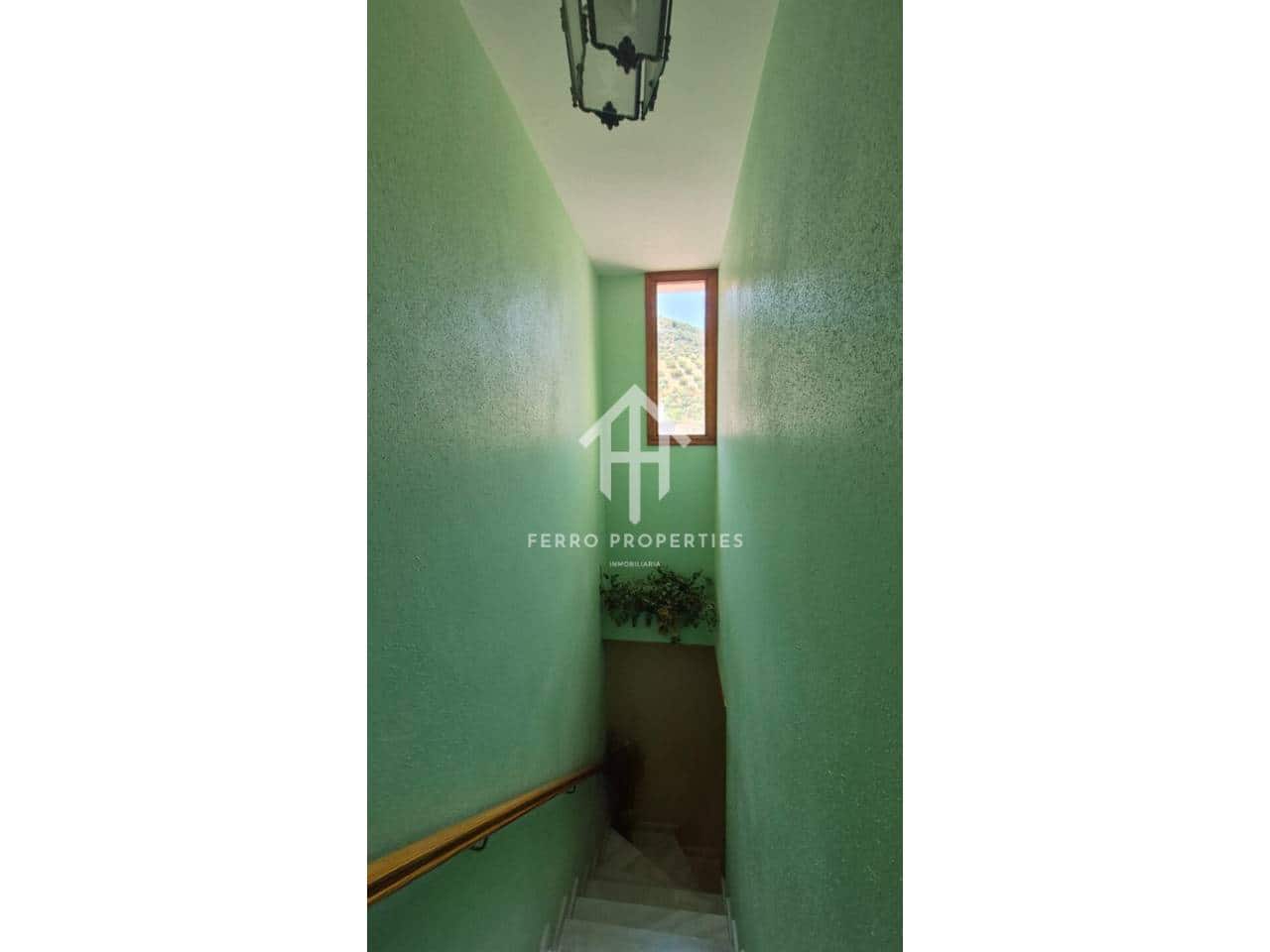 5 bedroom Apartment for sale in Algarinejo with garage - € 129,900 (Ref: 9152573)