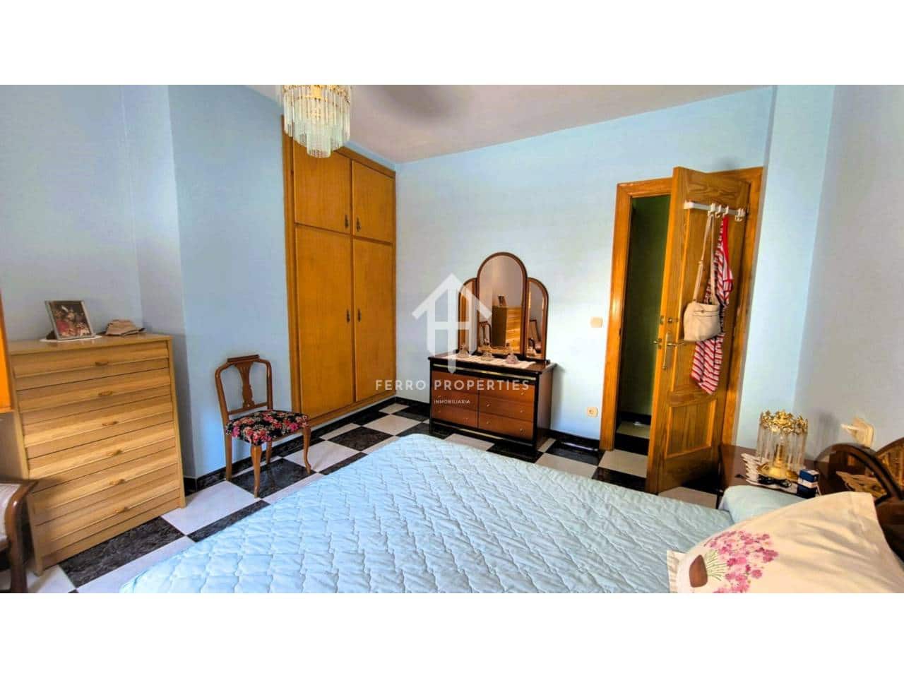 5 bedroom Apartment for sale in Algarinejo with garage - € 129,900 (Ref: 9152573)