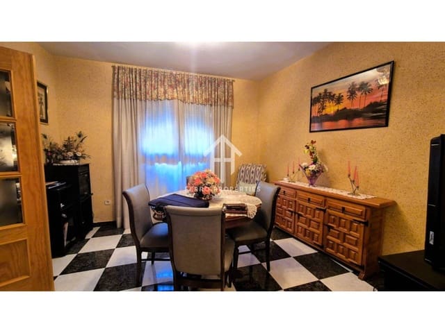 5 makuuhuone Huoneisto myytävänä paikassa Algarinejo mukana 
autotalli - 129 900 € (Ref: 9152573)