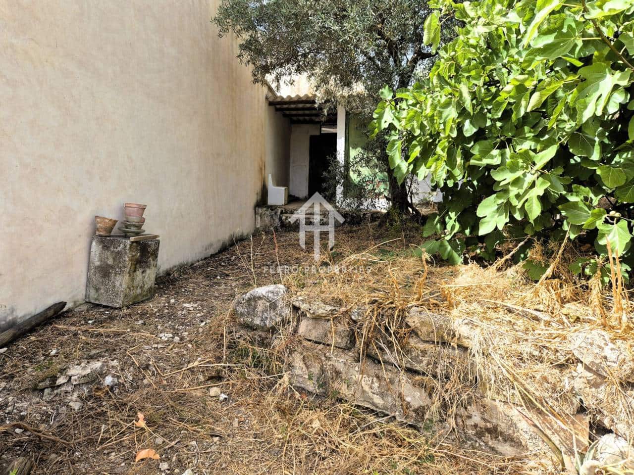 Ruin til salg i Loja - € 26.500 (Ref: 9152574)