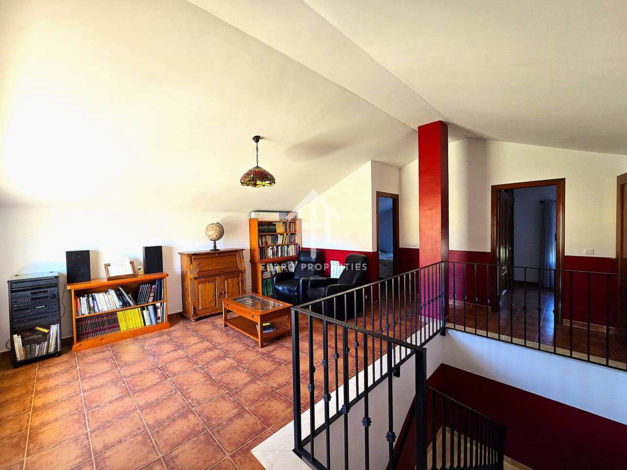 3 soveværelse Villa til salg i Fuente Camacho med swimmingpool garage - € 285.000 (Ref: 9152576)