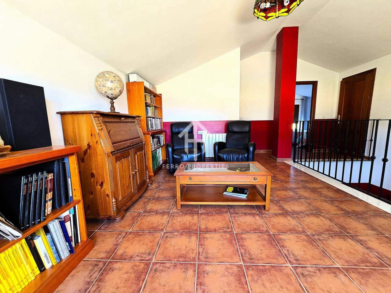 3 soveværelse Villa til salg i Fuente Camacho med swimmingpool garage - € 285.000 (Ref: 9152576)