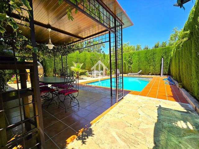 3 Zimmer Villa zu verkaufen in Fuente Camacho, Loja mit Pool Garage - 285.000 € (Ref: 9152576)