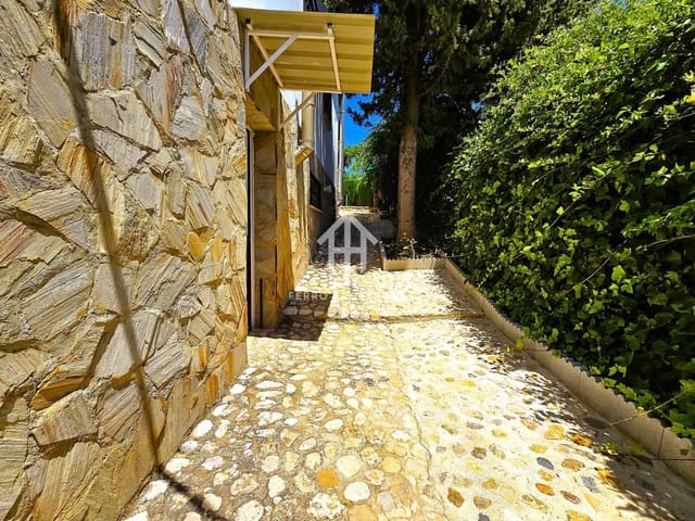 3 soverom Villa til salgs i Fuente Camacho, Loja med svømmebasseng garasje - € 285 000 (Ref: 9152576)