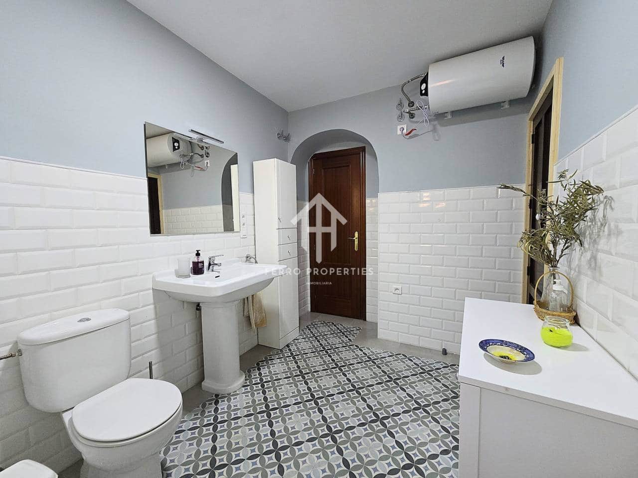 Finca/Landhuis te koop in Loja - € 550.000 (Ref: 9152579)