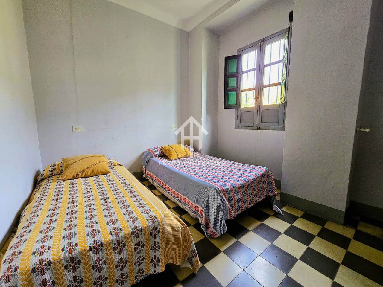 Finca/Landhuis te koop in Loja - € 550.000 (Ref: 9152579)