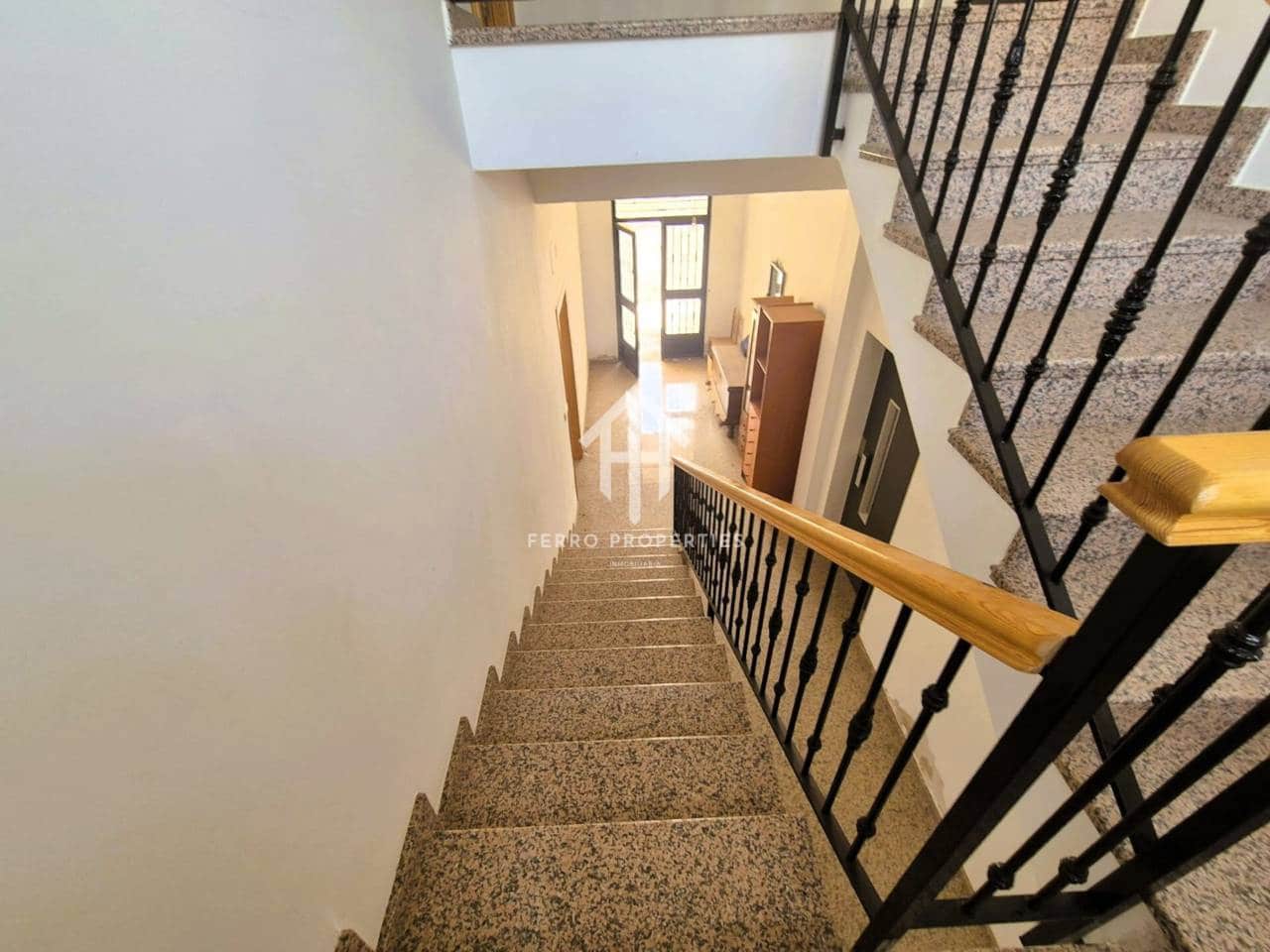 3 soveværelse Lejlighed til salg i Loja med garage - € 220.000 (Ref: 9152580)