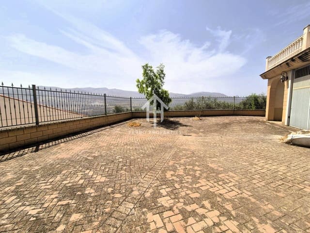 3 slaapkamer Appartement te koop in Loja met garage - € 220.000 (Ref: 9152580)