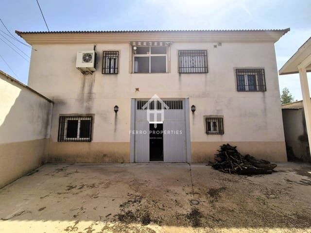 3 slaapkamer Appartement te koop in Loja met garage - € 220.000 (Ref: 9152580)