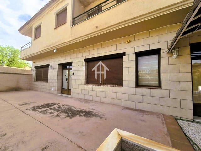 Restaurant/Bar til salgs i Riofrío, Loja - € 300 000 (Ref: 9152585)