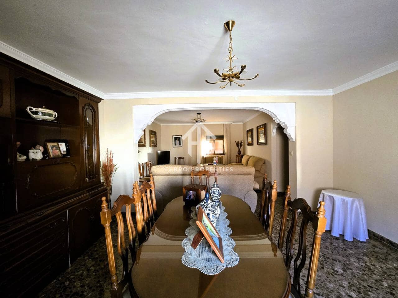 7 soveværelse Byhus til salg i Ventorros de la Laguna med garage - € 134.900 (Ref: 9152586)