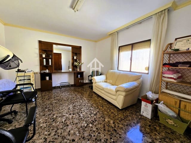 7 soveværelse Byhus til salg i Ventorros de la Laguna, Loja med garage - € 134.900 (Ref: 9152586)