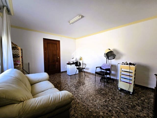 7 soveværelse Byhus til salg i Ventorros de la Laguna, Loja med garage - € 134.900 (Ref: 9152586)