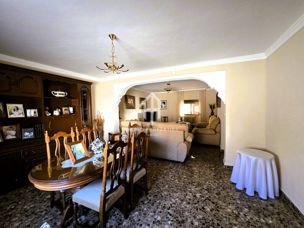 7 soveværelse Byhus til salg i Ventorros de la Laguna med garage - € 134.900 (Ref: 9152586)