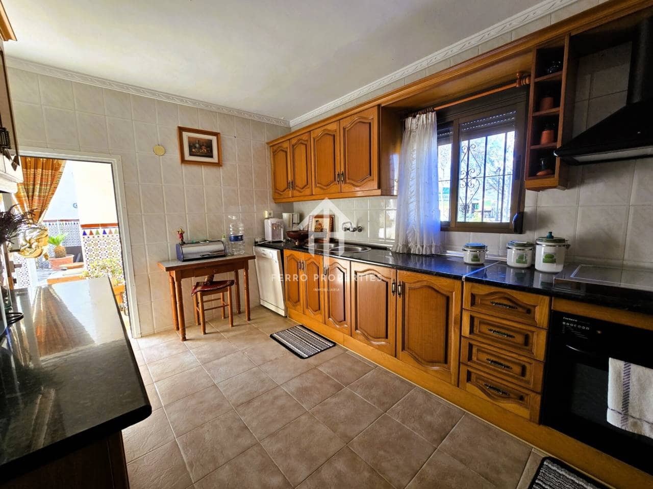 7 soveværelse Byhus til salg i Ventorros de la Laguna med garage - € 134.900 (Ref: 9152586)