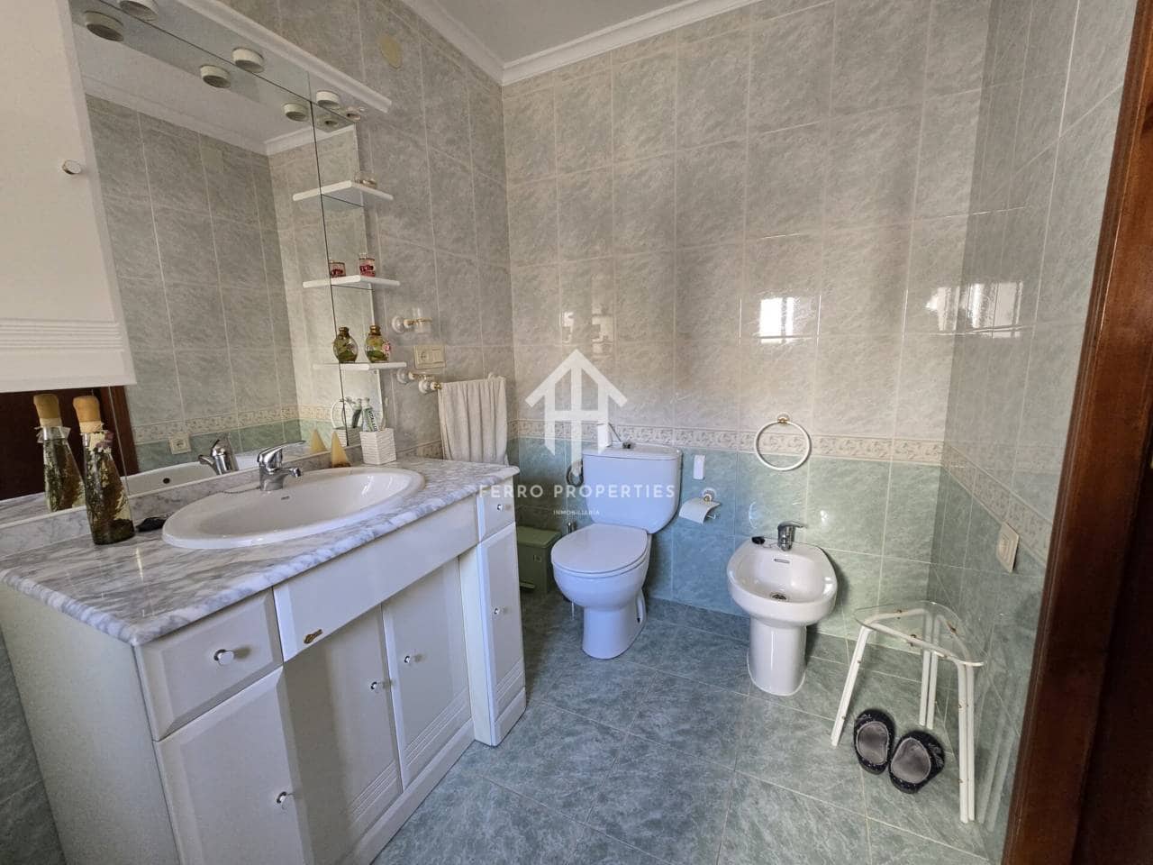 7 soveværelse Byhus til salg i Ventorros de la Laguna med garage - € 134.900 (Ref: 9152586)