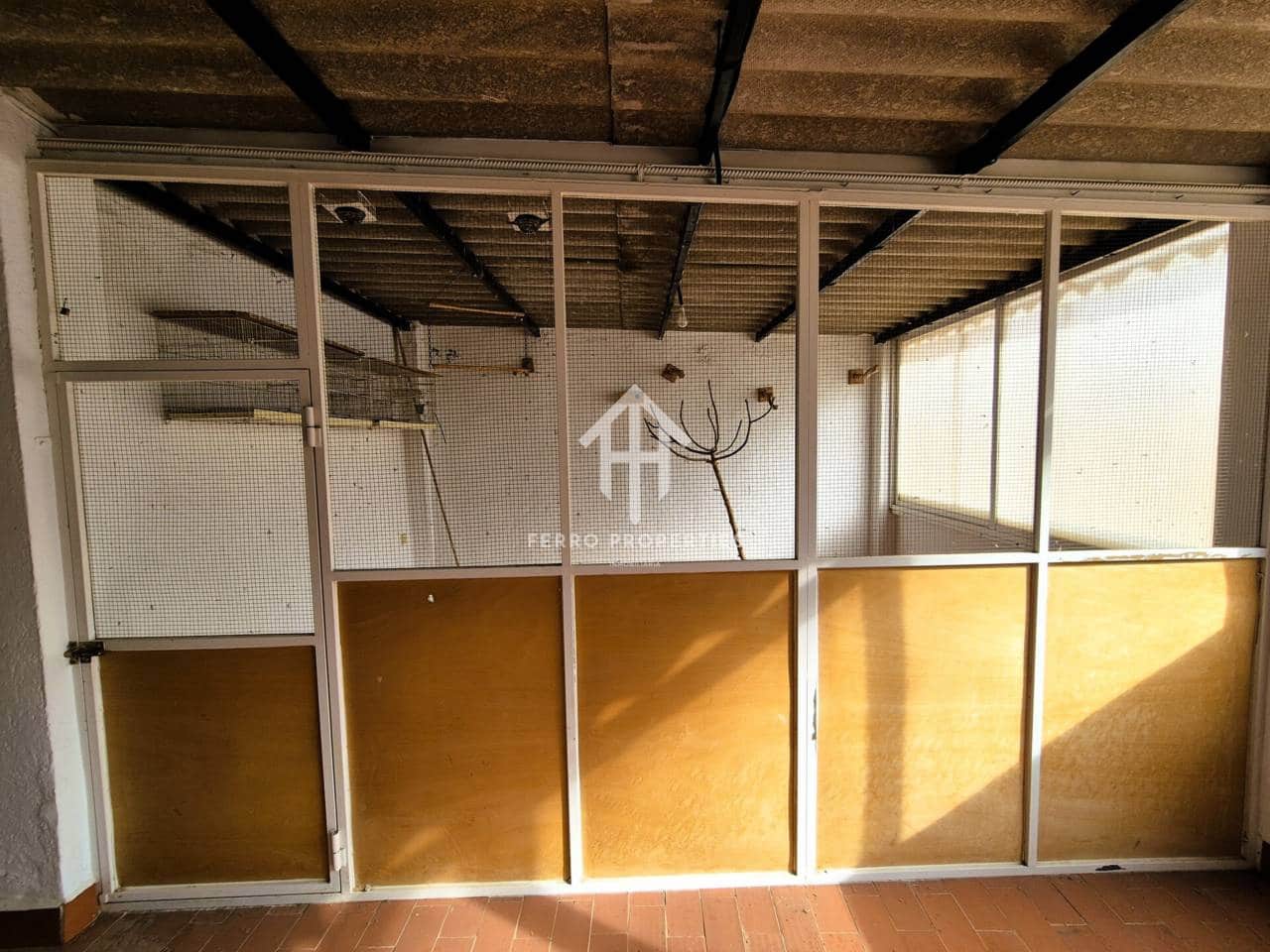 4 soveværelse Lejlighed til salg i Loja med garage - € 82.900 (Ref: 9152587)