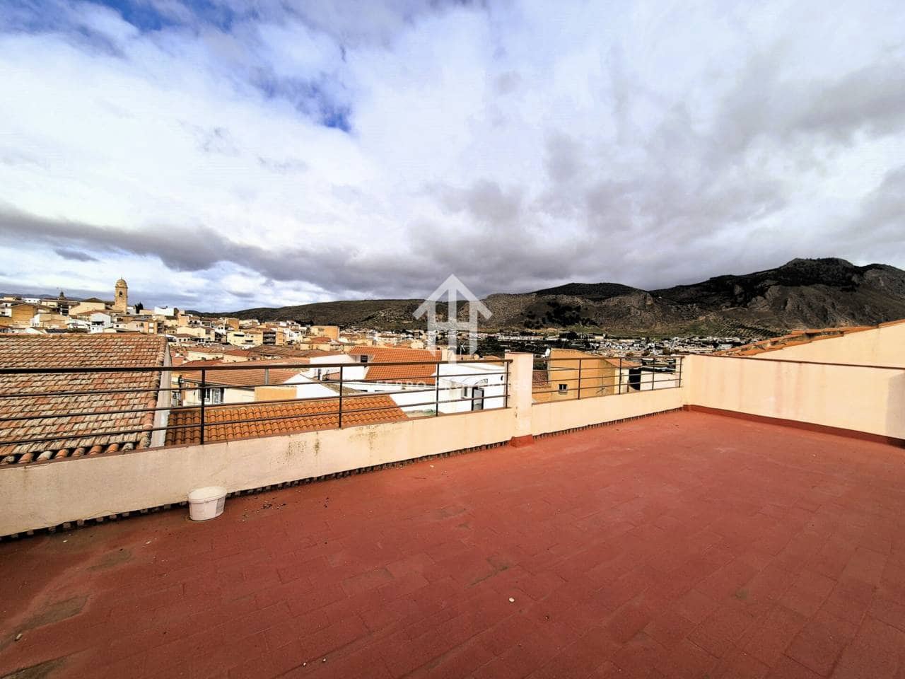 4 soveværelse Lejlighed til salg i Loja med garage - € 82.900 (Ref: 9152587)