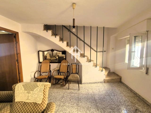 5 soverom Hus til salgs i Loja - € 85 900 (Ref: 9152592)