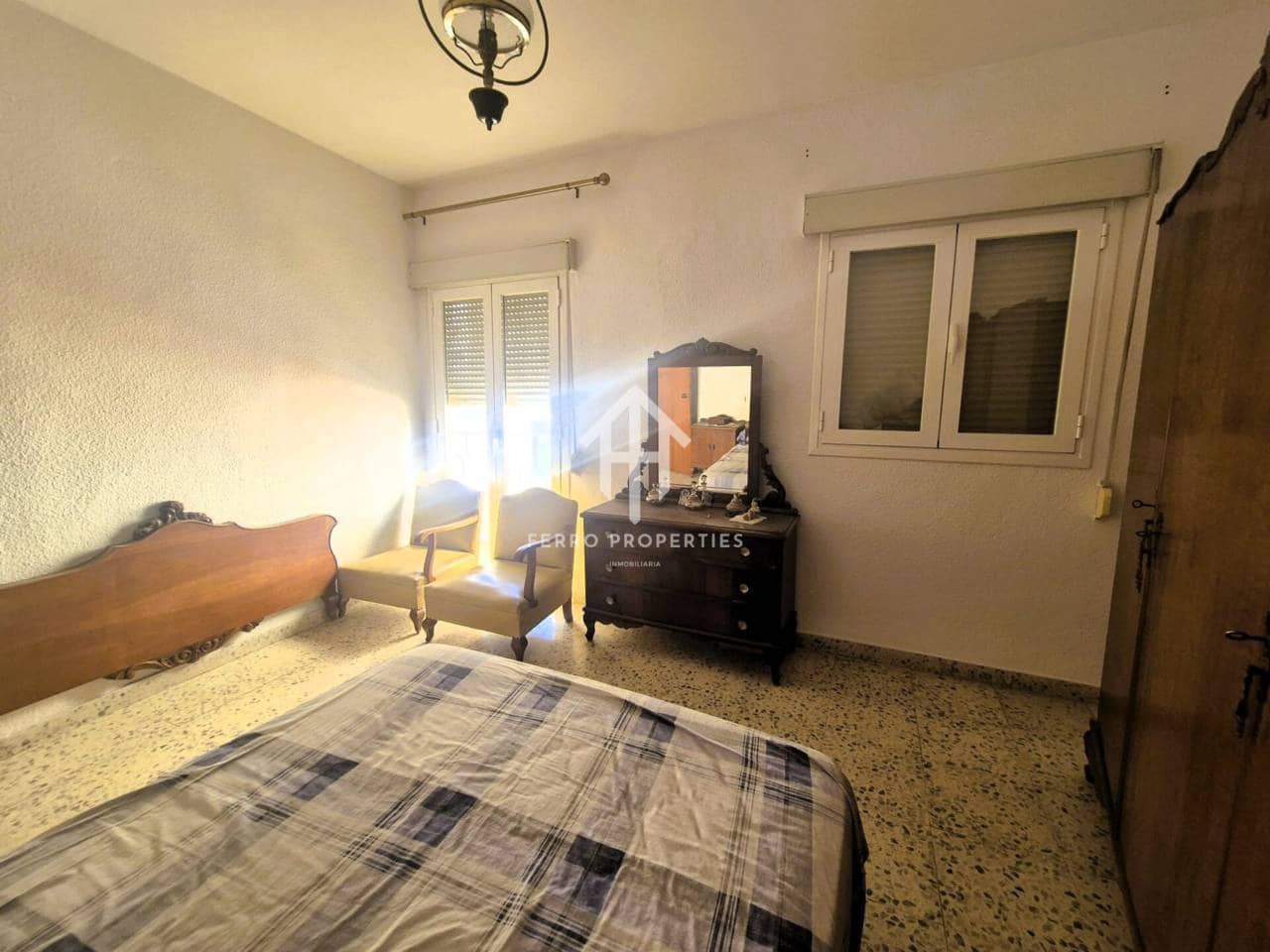 5 chambre Maison de Ville à vendre à Loja - 85 900 € (Ref: 9152592)