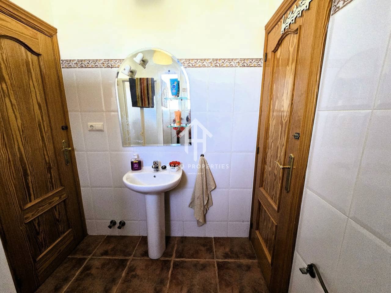 4 soveværelse Villa til salg i Moraleda de Zafayona med swimmingpool - € 280.000 (Ref: 9152599)