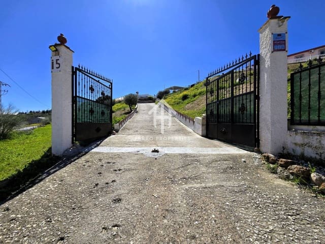 4 soveværelse Villa til salg i Moraleda de Zafayona med swimmingpool - € 280.000 (Ref: 9152599)