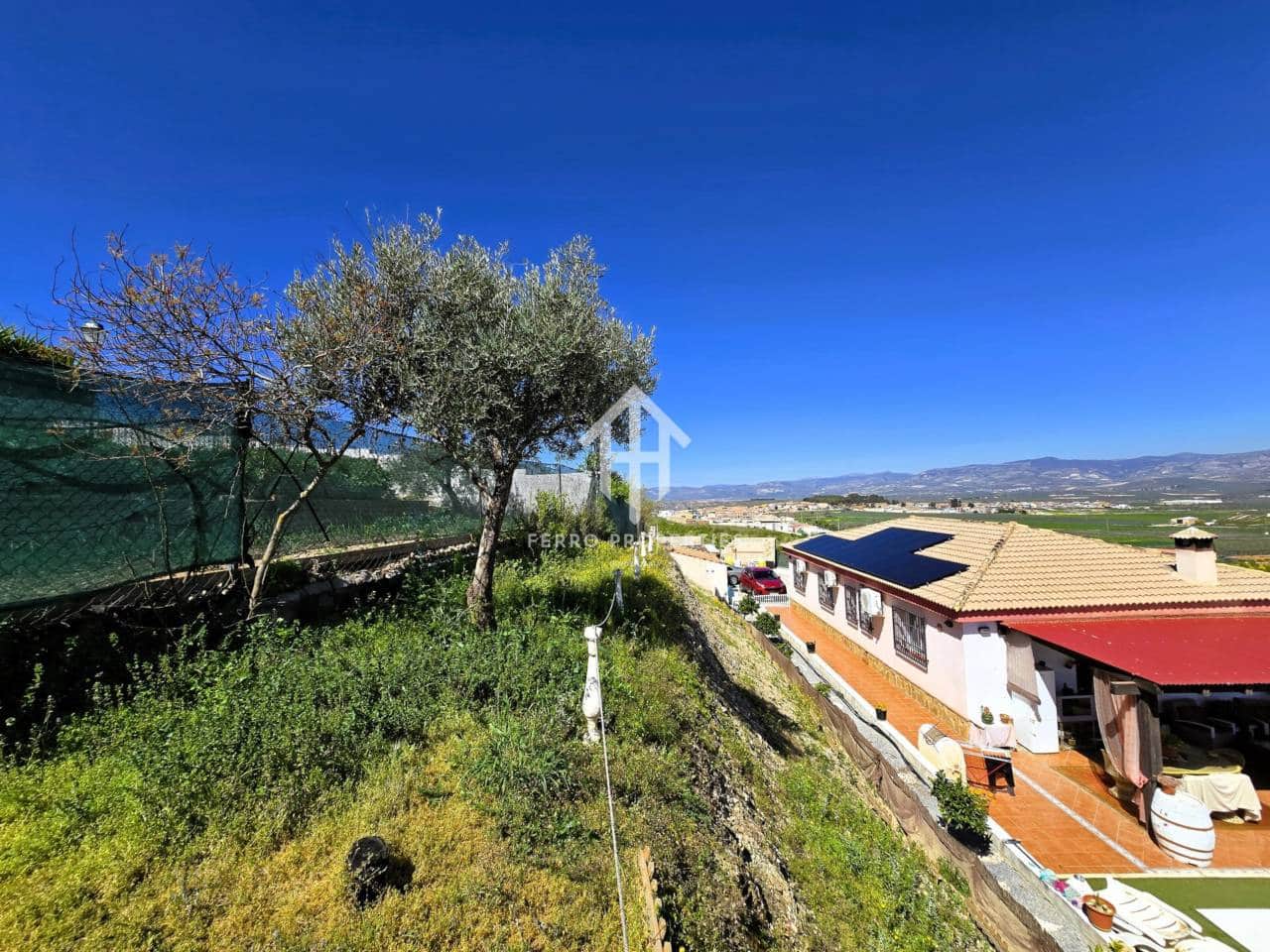 4 soveværelse Villa til salg i Moraleda de Zafayona med swimmingpool - € 280.000 (Ref: 9152599)