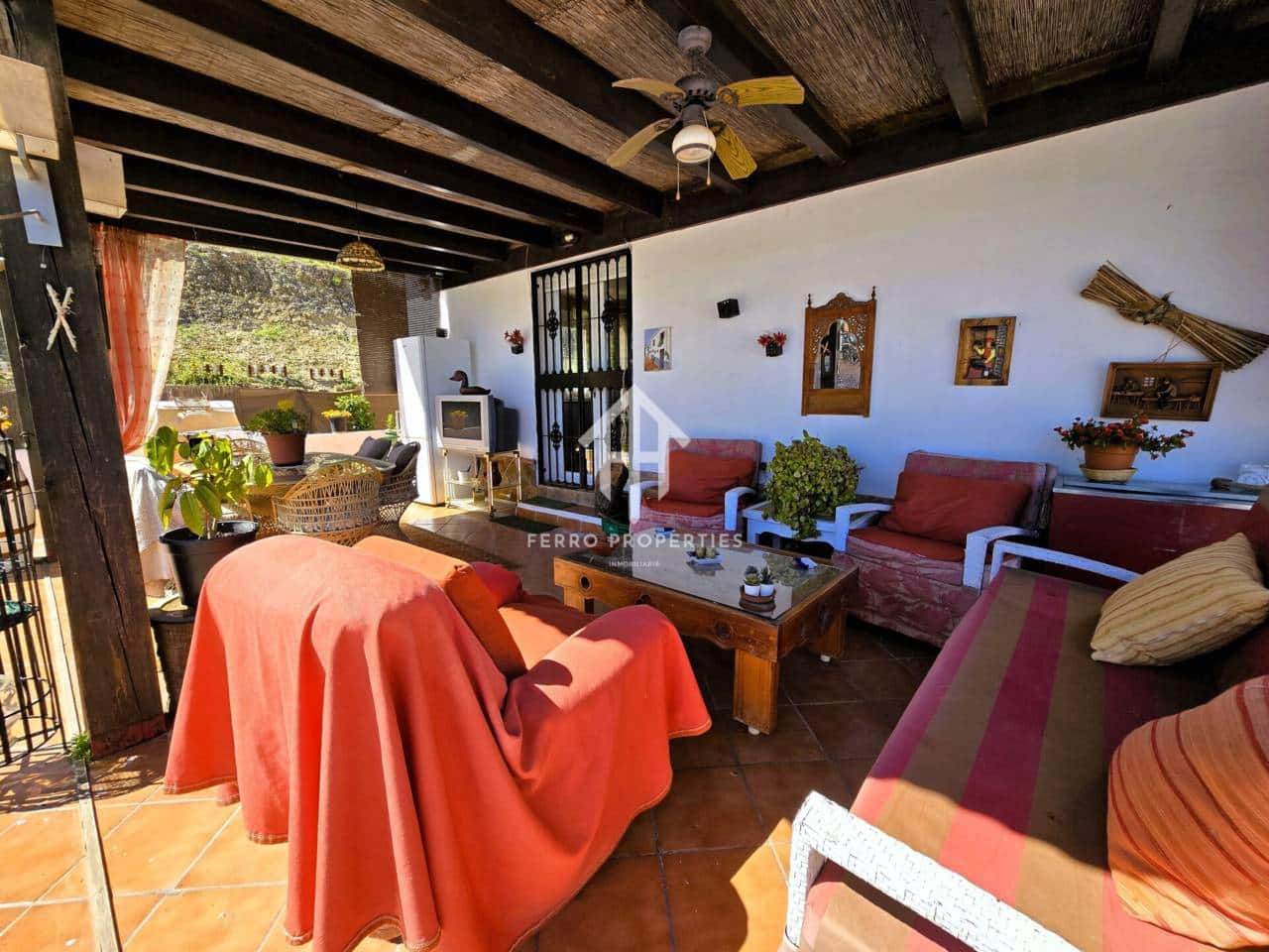 4 soveværelse Villa til salg i Moraleda de Zafayona med swimmingpool - € 280.000 (Ref: 9152599)