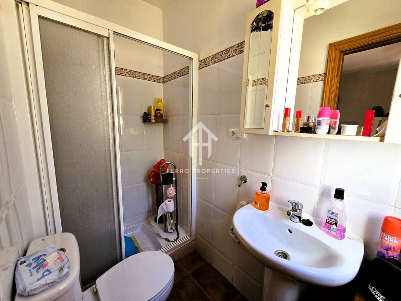 4 soveværelse Villa til salg i Moraleda de Zafayona med swimmingpool - € 280.000 (Ref: 9152599)