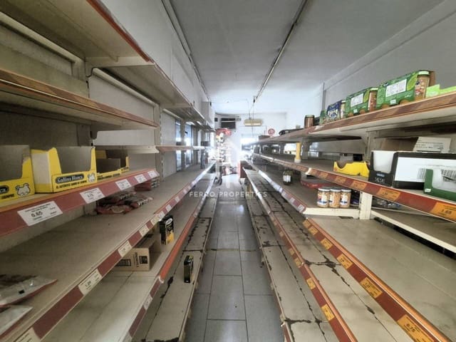 Local Comercial en Loja en venta - 49.900 € (Ref: 9152609)