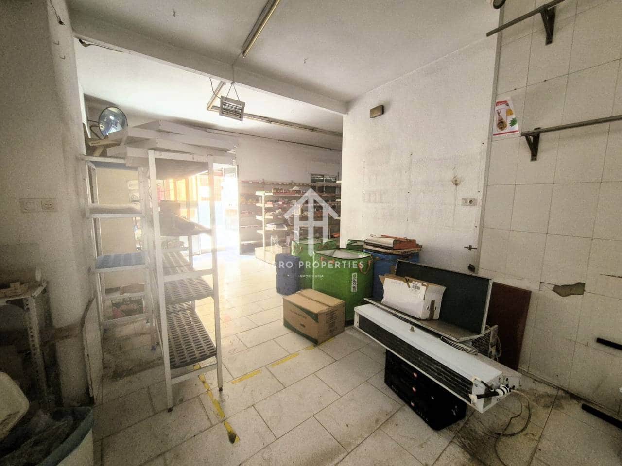 Commerciale in vendita in Loja - 49.900 € (Rif: 9152609)