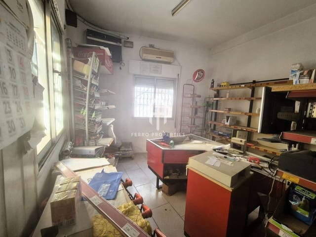 Local Comercial en Loja en venta - 49.900 € (Ref: 9152609)